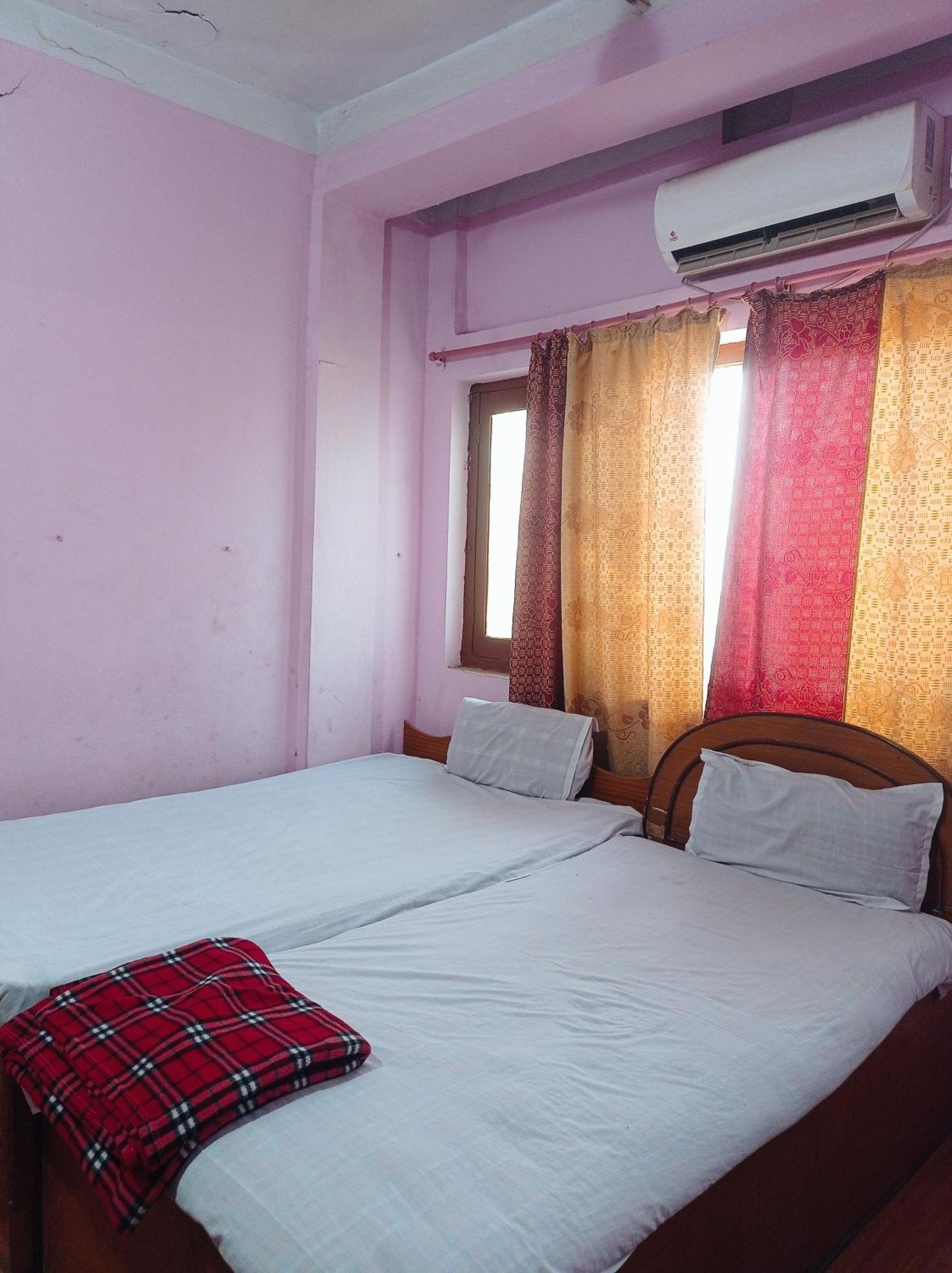 Darshan Namaste Hotel & Lodge Siddharthanagar Exterior photo